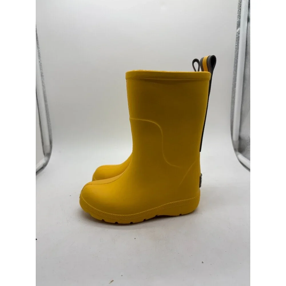 totes everywear yellow